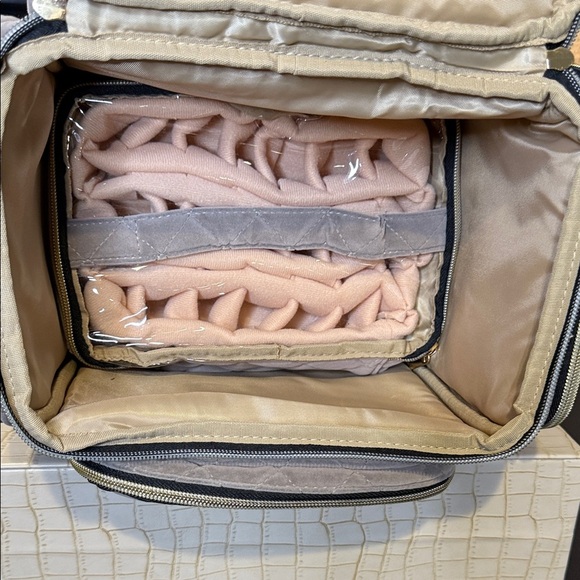 Quilted Gray Makeup Bag with Gold Accents.  Several Pockets With Ample Storage - Picture 5 of 9